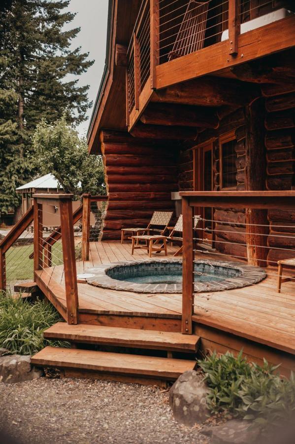 Wilder And Pine Riverside Cabins Stevenson Extérieur photo